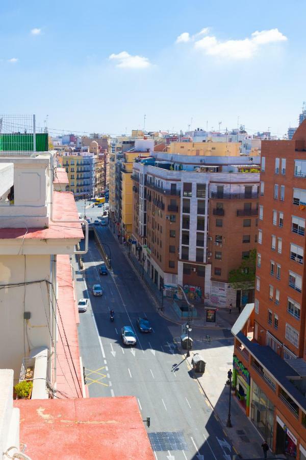 Sky Touristic Attic Apartment Valencia Exterior foto